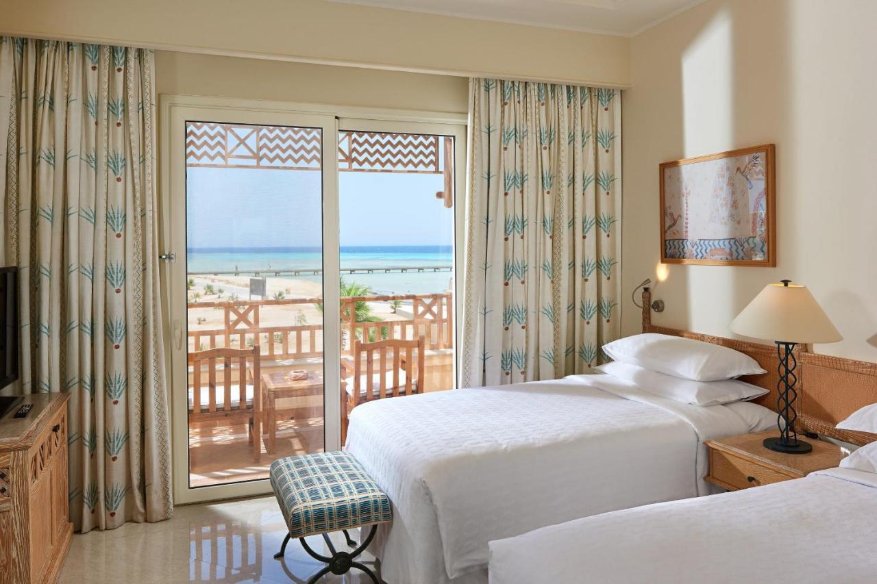 Sheraton Soma Bay Resort Hurghada Exterior photo Deluxe room