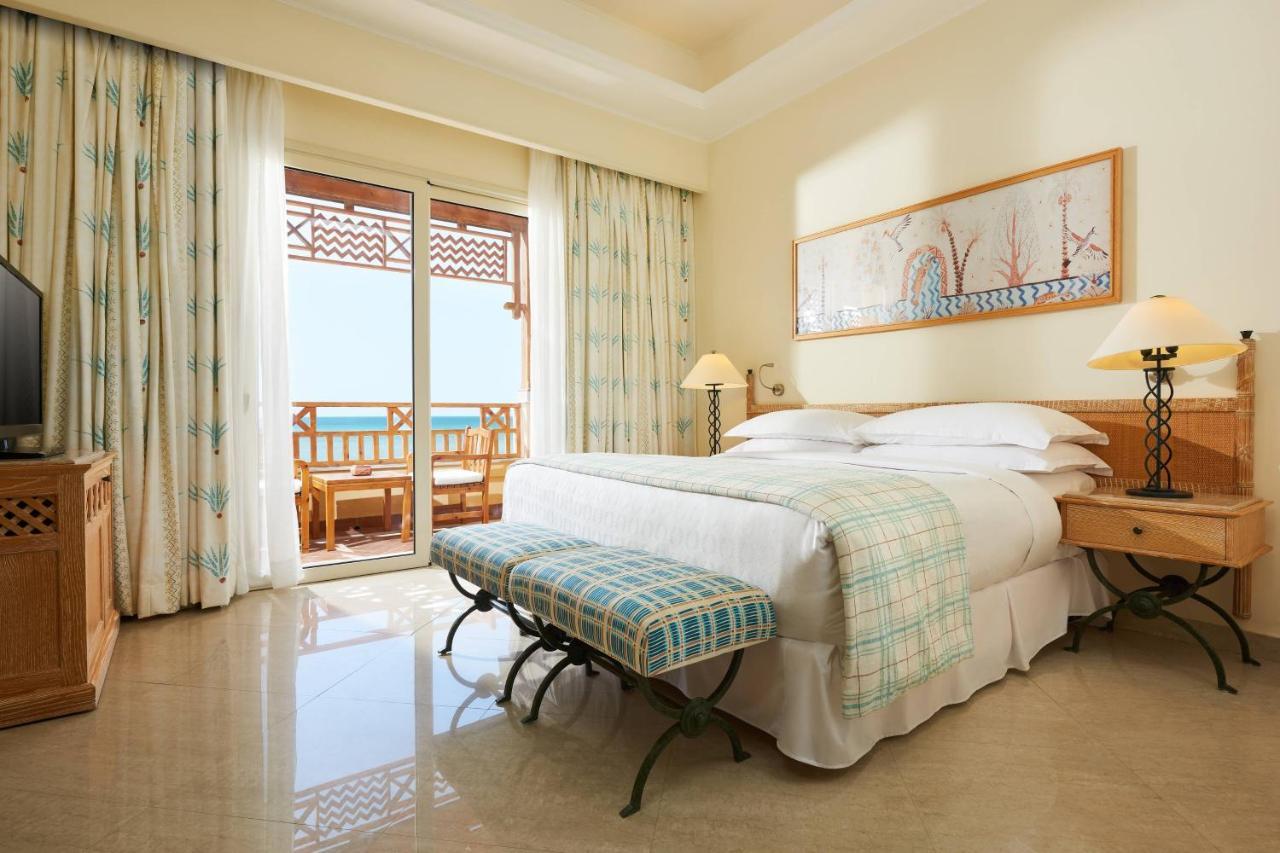 Sheraton Soma Bay Resort Hurghada Exterior photo A bedroom at the Hilton Sharm El Sheikh Resort