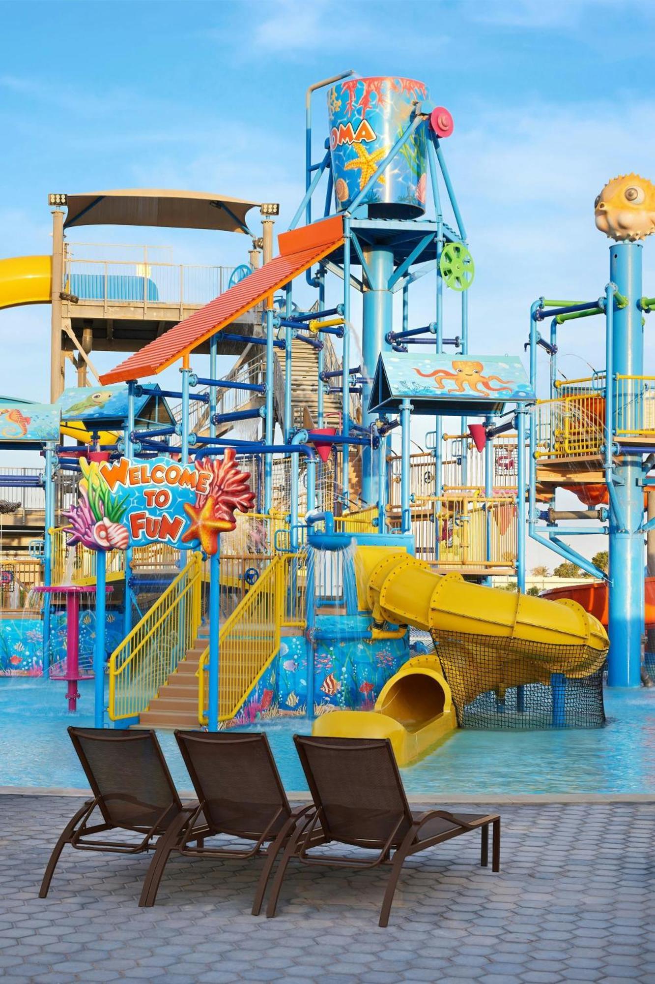 Sheraton Soma Bay Resort Hurghada Exterior photo Splash Island