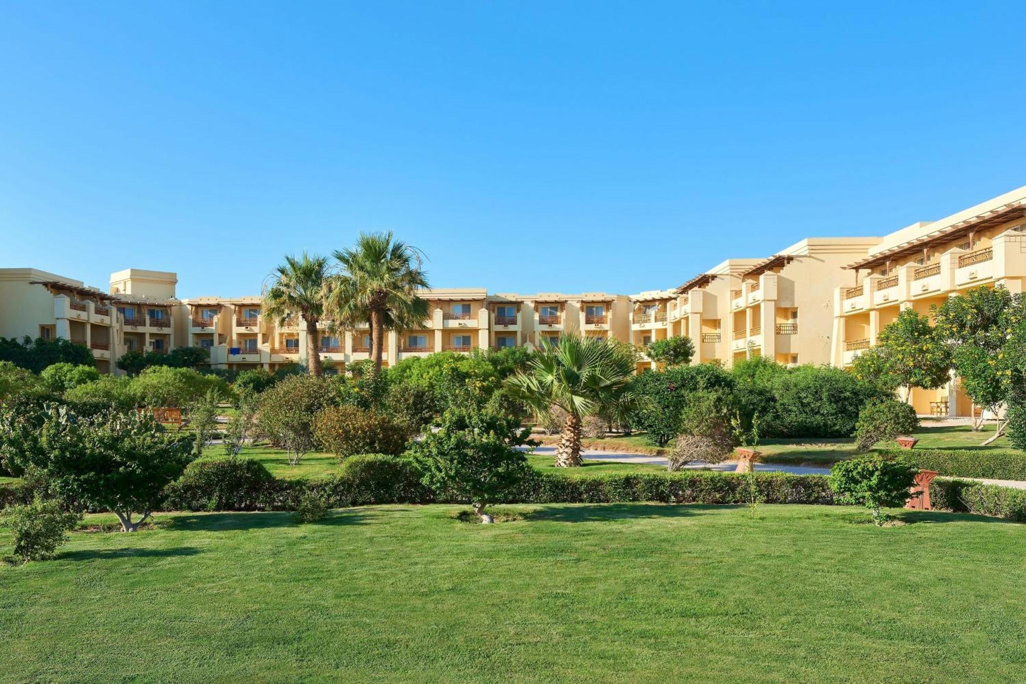 Sheraton Soma Bay Resort Hurghada Exterior photo El Alamein